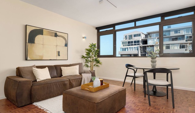 Seaside Stay | Prime Location and Views