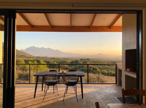 Sneeukop Mountain Cottage in Paarl