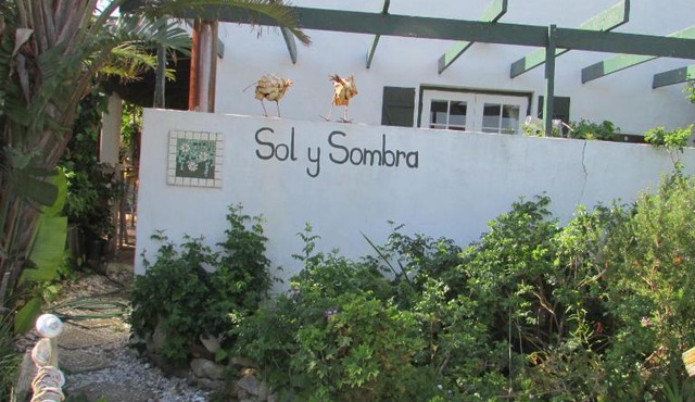 Sol Y Sombra in Bettyʼs Bay