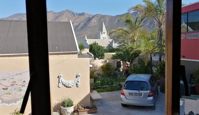 Squirrels Corner in Montagu