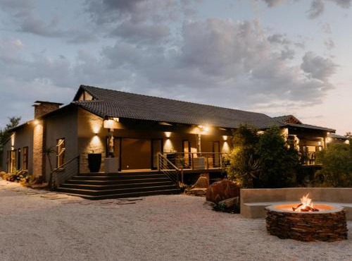 Stay At Simbali in Tierpoort
