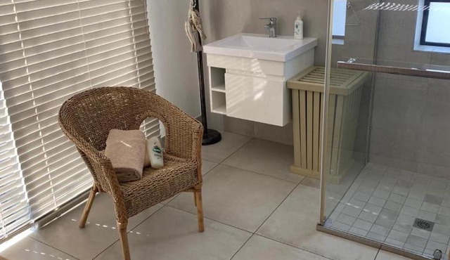 Stay Over at 113 in Stompneusbaai