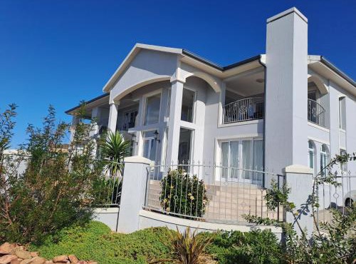 Stone Crown Manor B&B in Mossel Bay