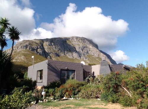 Streams Cottage in Bettyʼs Bay