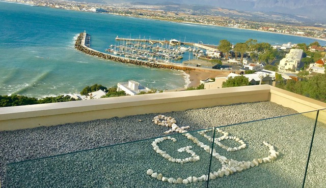 Stunning ocean and harbour views in Cape Town