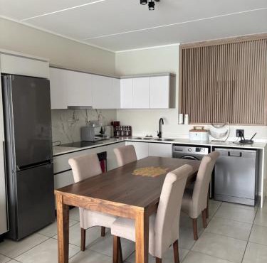 The Dream Escape At The Blyde - Lagoon Facing 3 Bedroom Apartment in Pretoria