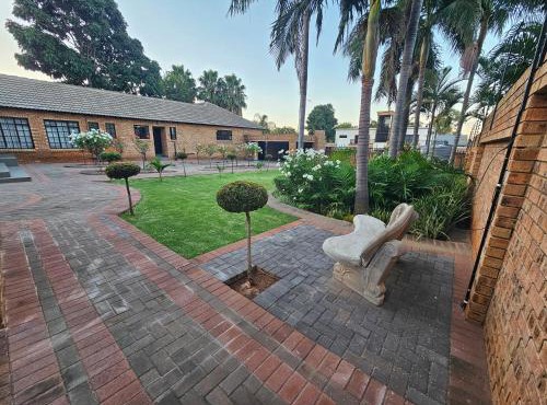 The Luxurious Pearl's Place in Pretoria