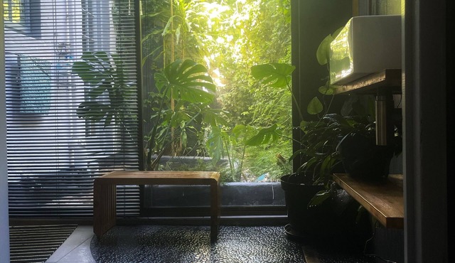 The Secret Room. A tranquil private ensuite room with a separate entrance. in Cape Town