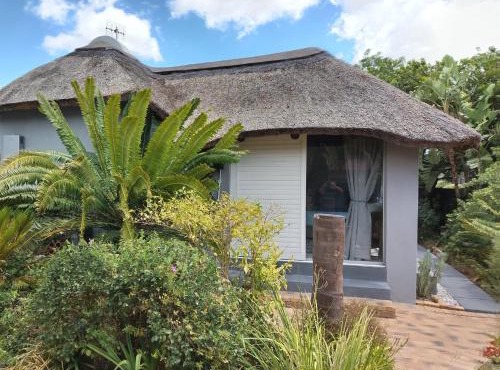 The Thatched Cottage in Eversdal