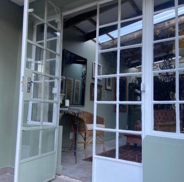 Tree House in Vosburg
