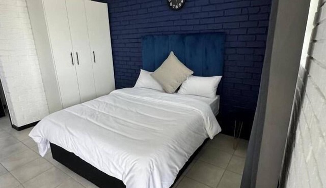 Tshiamelo Guest Farm in Bloemfontein