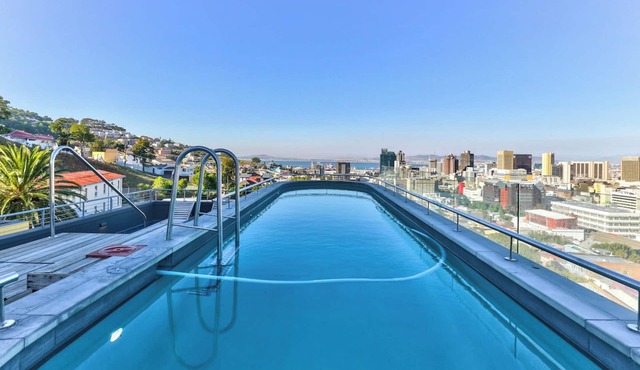 Vibrant 3Bedroom | Bo Kaap | Mountain and City Views in Cape Town