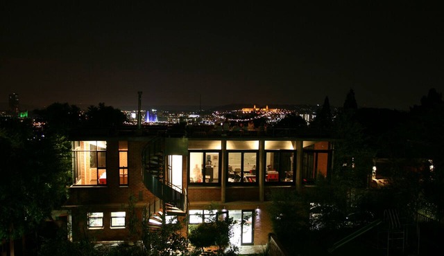 Views, Space, Safety, Comfort, Location - All in a Stunning Award Winning Studio in Pretoria