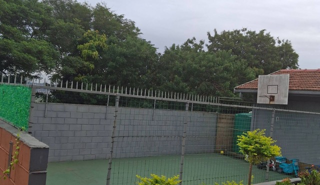 Charming Retreat with Shared Pool in eThekwini Municipality in eThekwini Metropolitan Municipality