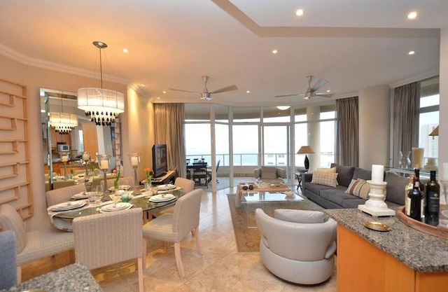 703 Oyster Schelles in Durban