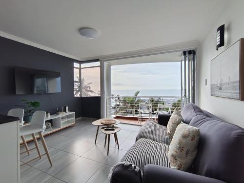 89 Chaka's Cove Ballito Sea Views Pool in Ballito