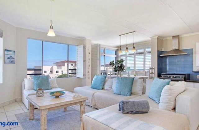 Hermanus Beach Club in Hermanus