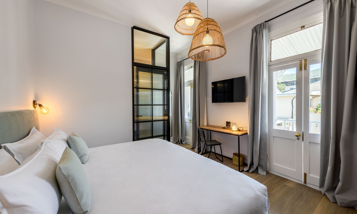 Cape Town City Centre Hotel | iGadi House