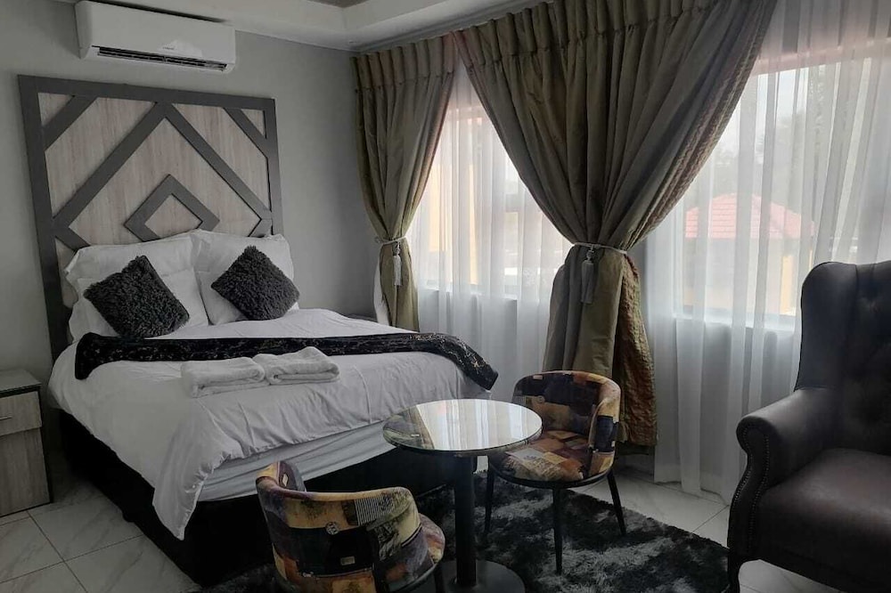Ekurhuleni Hotel | National Lodge