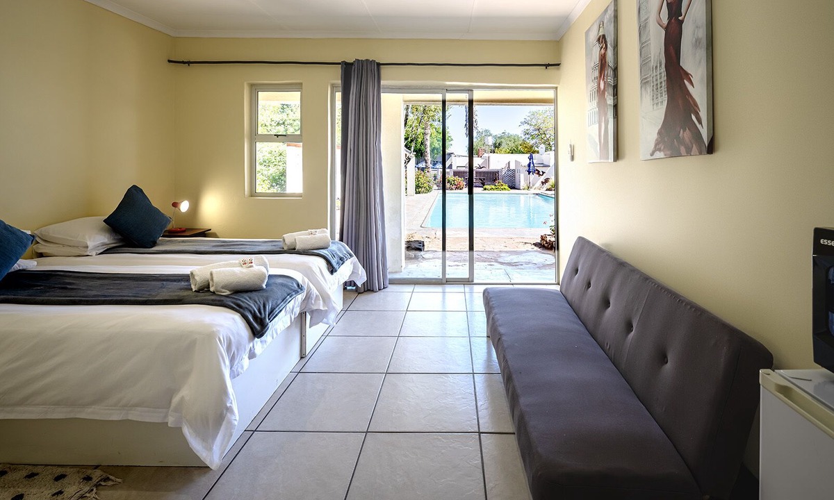 Pofadder Hotel | Pofadder Hotel