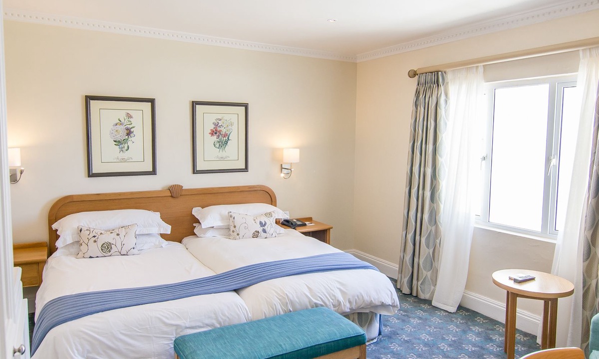 Summerstrand Hotel | The Beach Hotel