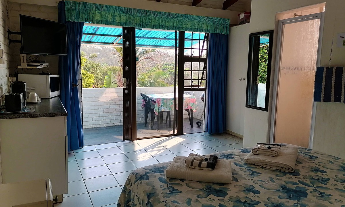 Ramsgate South Apartment | Boathouse Bed and Biscuit - Upper Deck