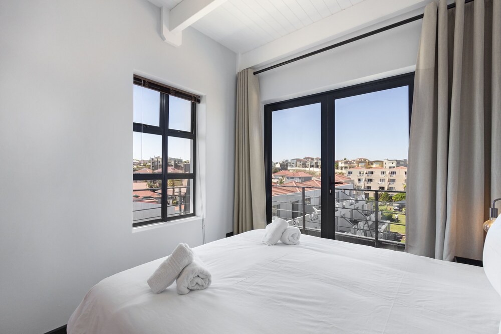 West Beach Apartment | Manhattan On Coral Aparthotel