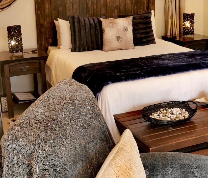 Vredefort House | River Rock Guesthouse
