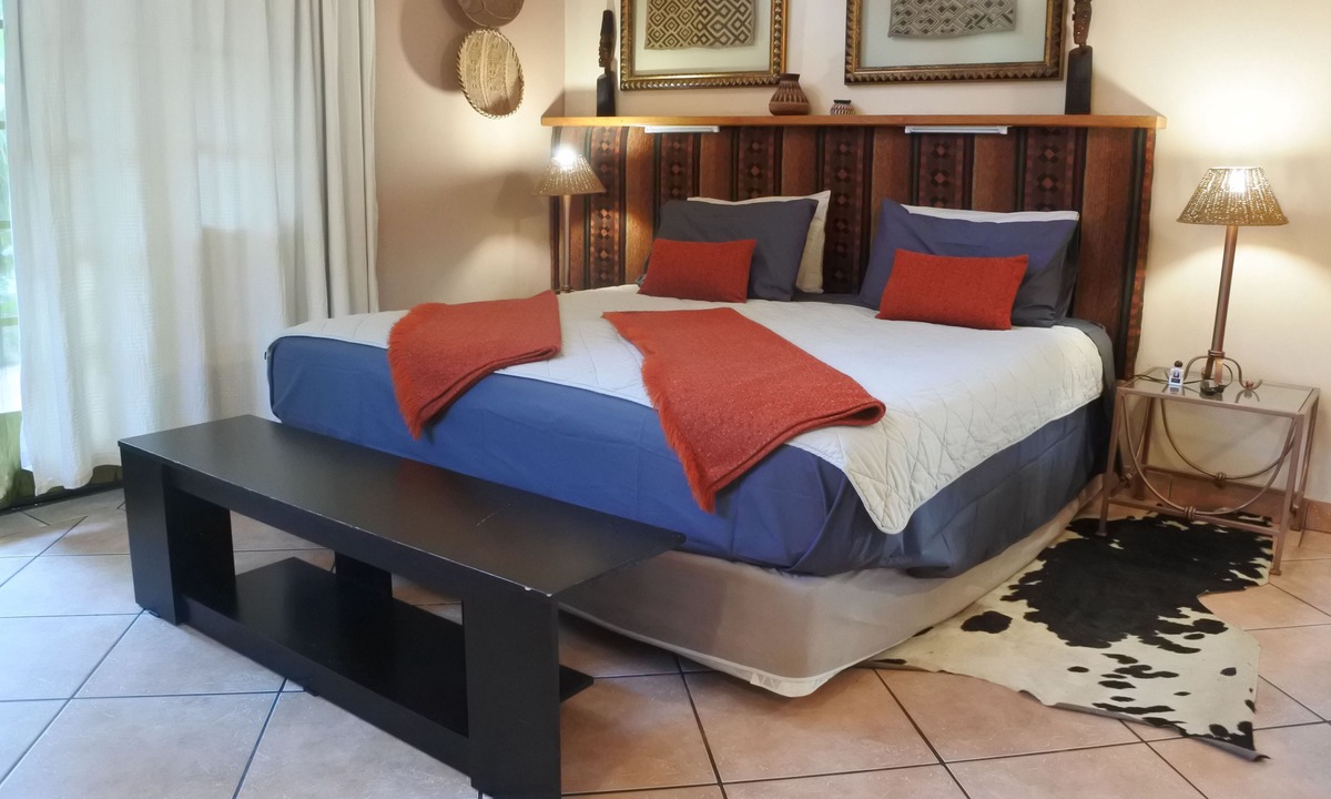 Linden Bed & Breakfast | Cherry Tree Cottage Linden Bed and Breakfast