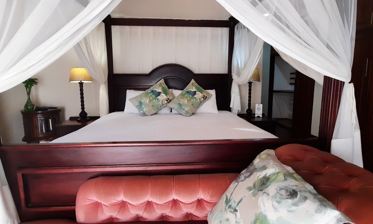 St. Lucia Hotel | St. Lucia Wetlands Guest House