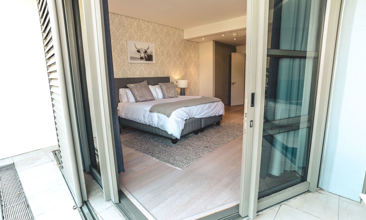 Victoria and Alfred Waterfront Apartment | 205 Pembroke