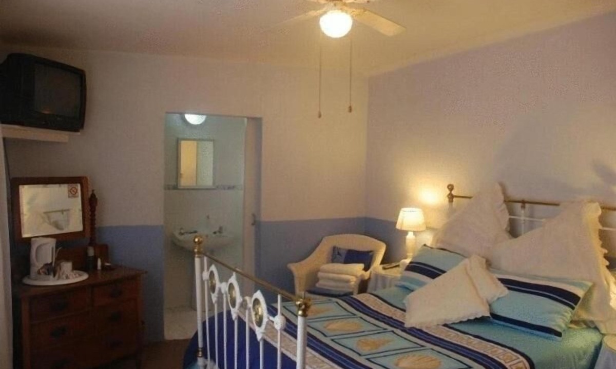 Bluewater Bay House | Bluewater Guesthouse