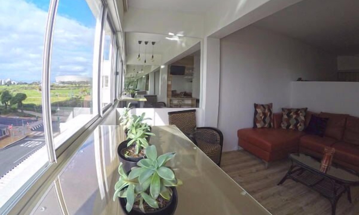 Mouille Point Apartment | 205 New Cumberland