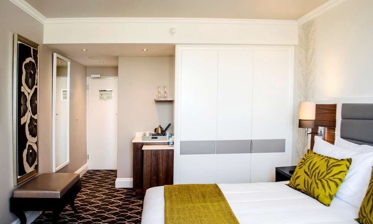 Vanderbijlpark Hotel | Riverside Sun