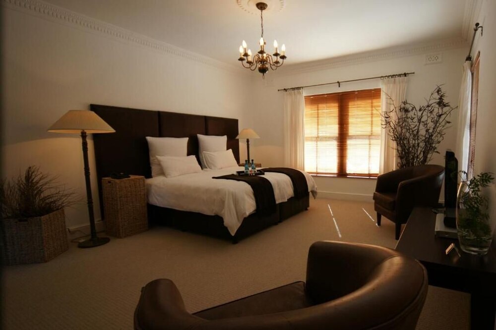 Elgin Hotel | The Residence Boutique Hotel (Pty) Ltd