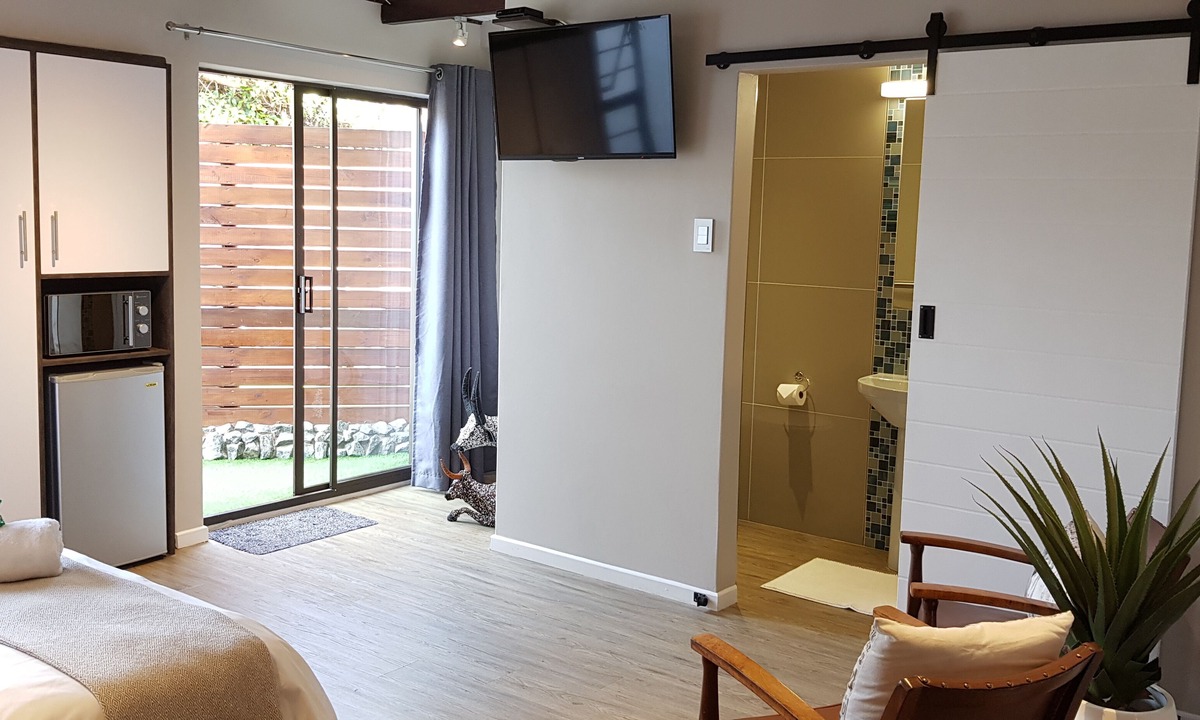 Beacon Bay House | The Hillcrest Guesthouse