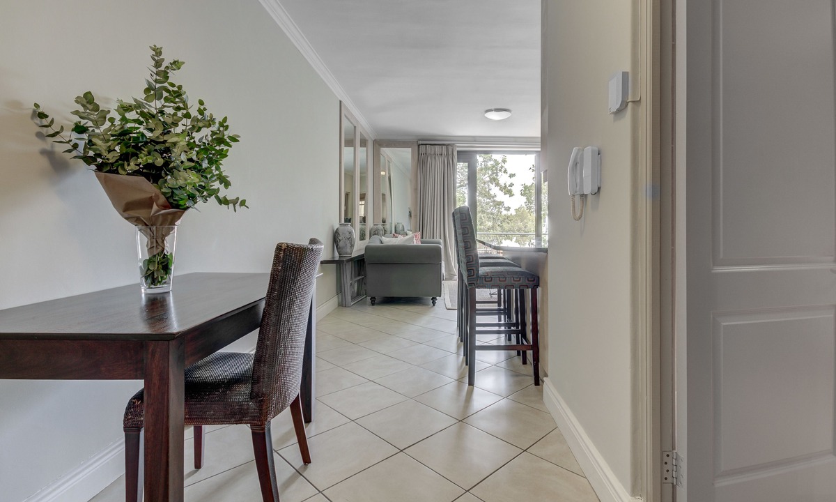 Stellenbosch Central Hotel | UniqueStay Oudehoek Apartment