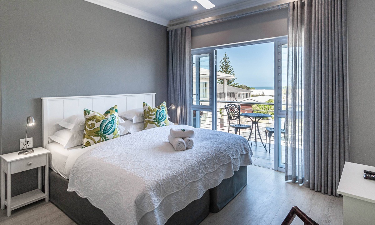 Voelklip Bed & Breakfast | Whale Coast Ocean Villa