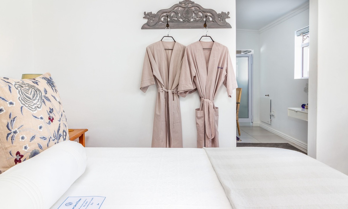 Franschhoek Cottage | Bleu Cobalt Cottage