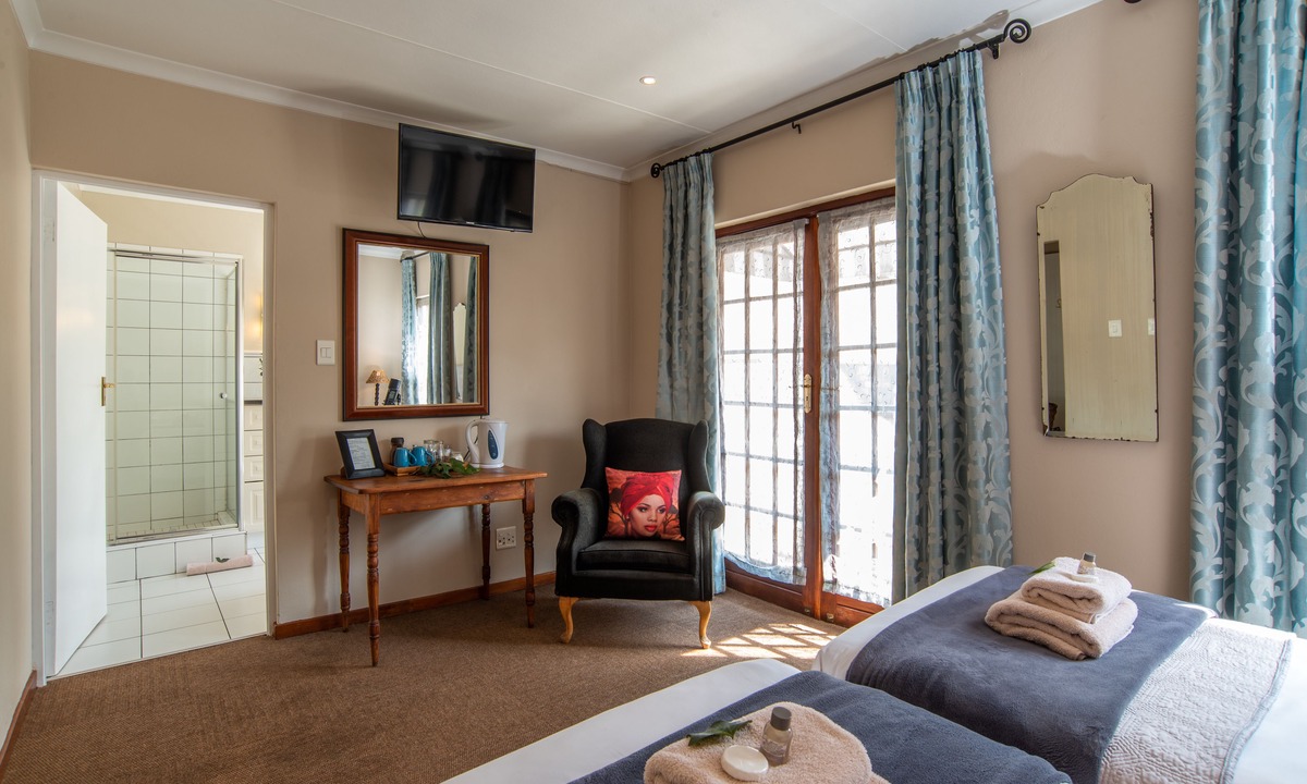 Linden House | 5th Avenue Gooseberry Guest House