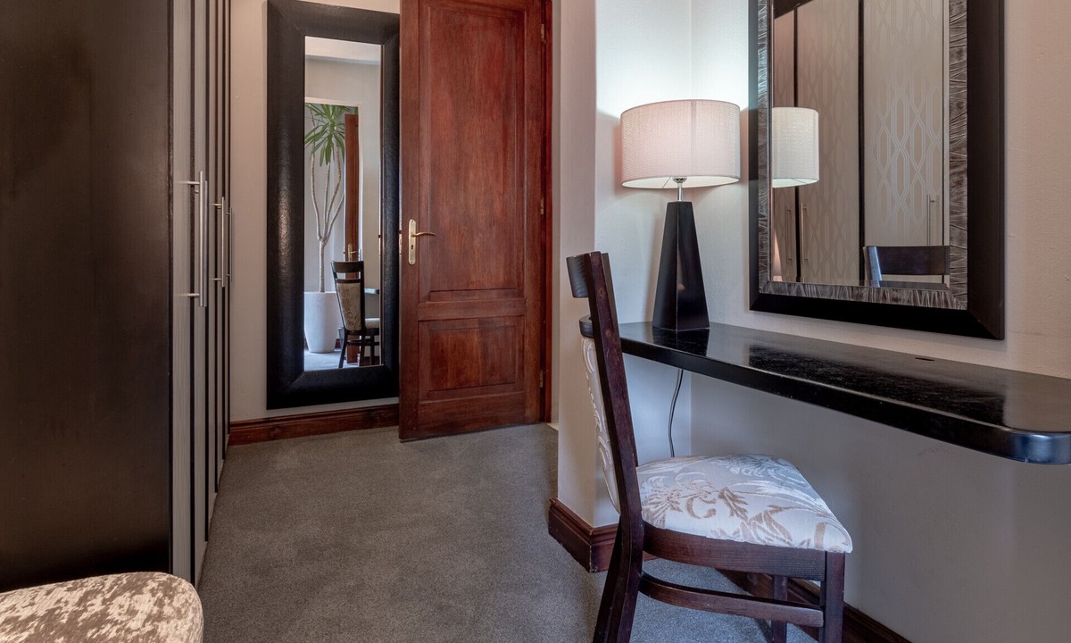 Constantia House | Nova Constantia Boutique Residence