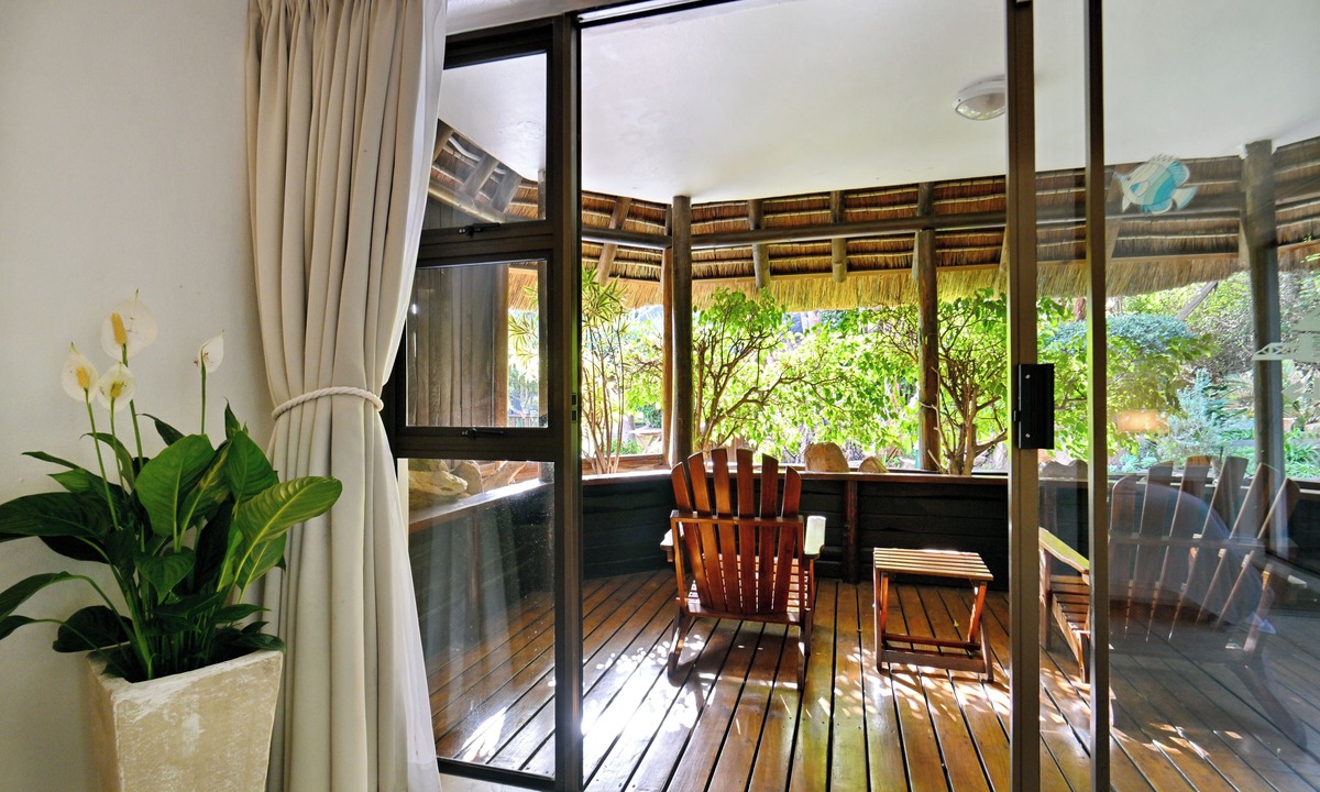 Saint Francis Bay House | BonBini Guest House