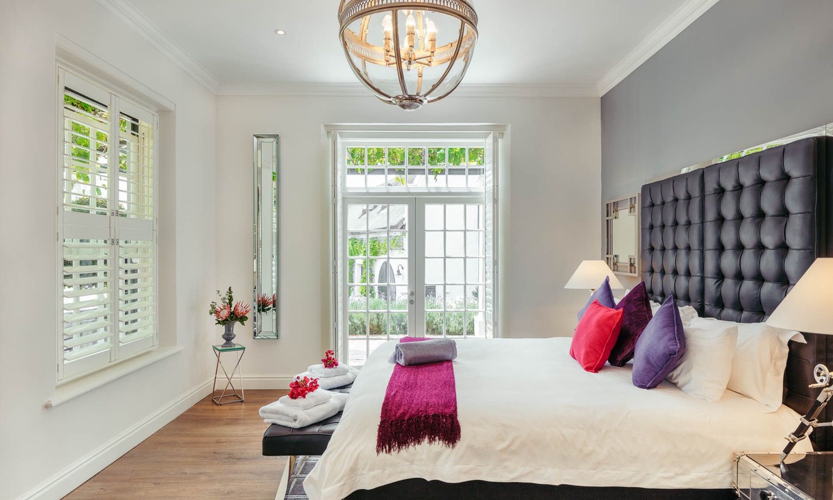 Franschhoek House | La Providence Guest House & Wine Farm