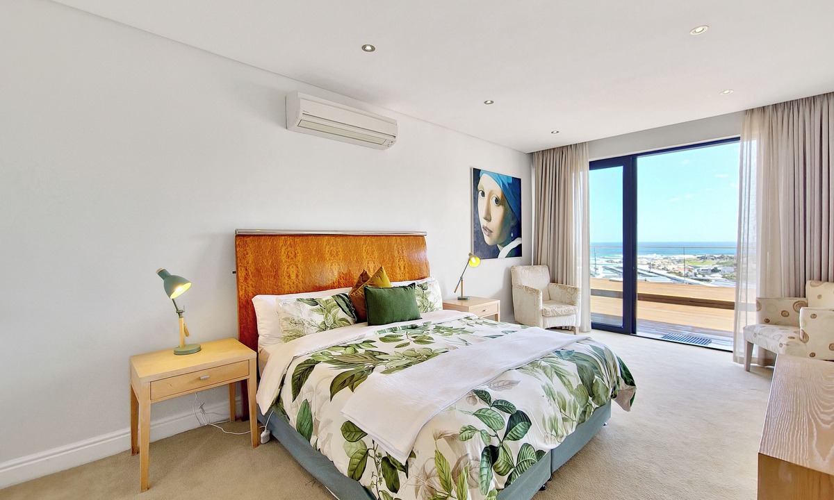 Camps Bay Villa | The Blue Emerald