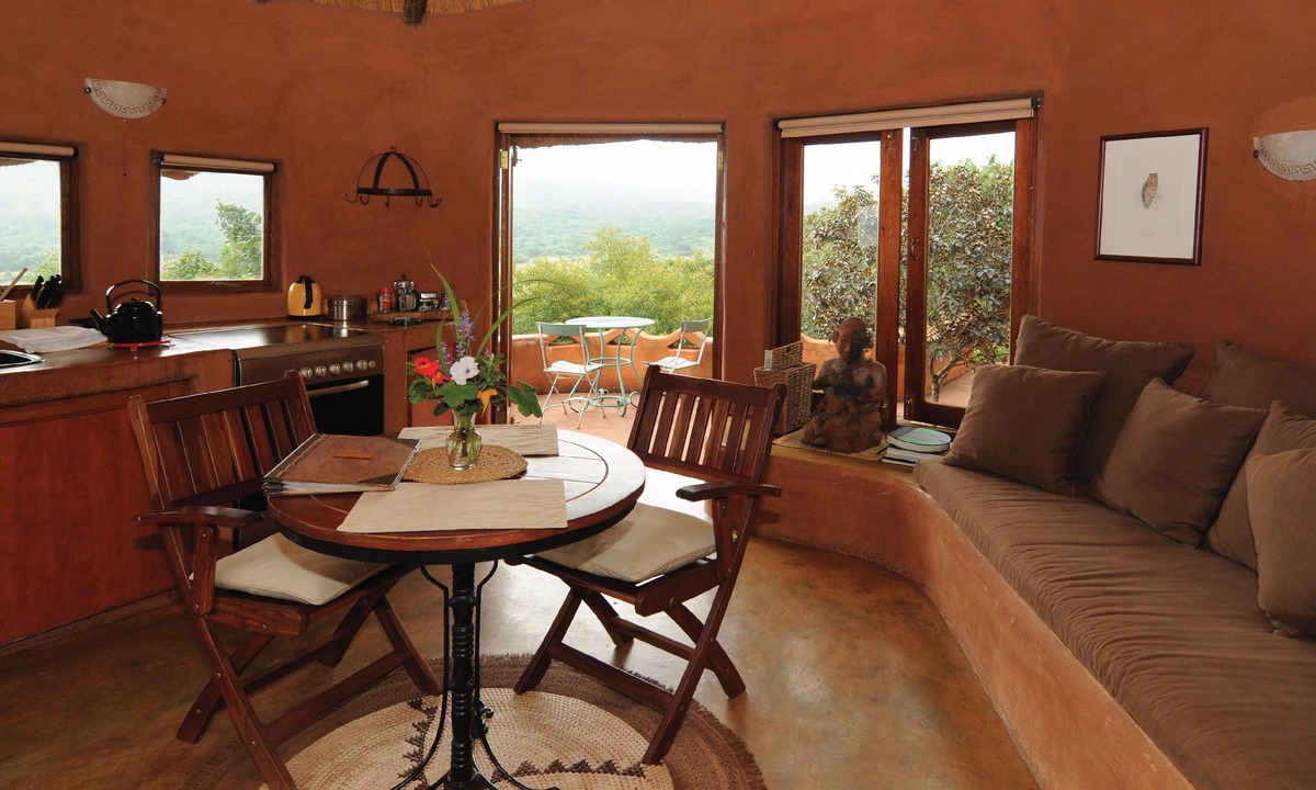Makhado Cabin | Leshiba Wilderness