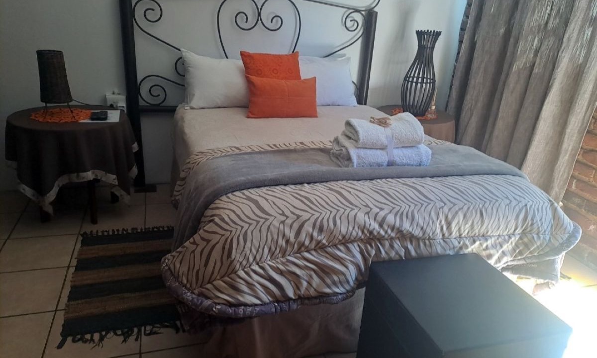 Aliwal North Cabin | SUN DOWN LODGE & CONFERENCE