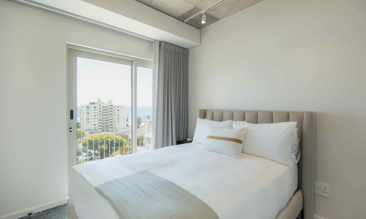 Sea Point Hotel | ONEHUNDRED on M - Fluent Serviced Apartments