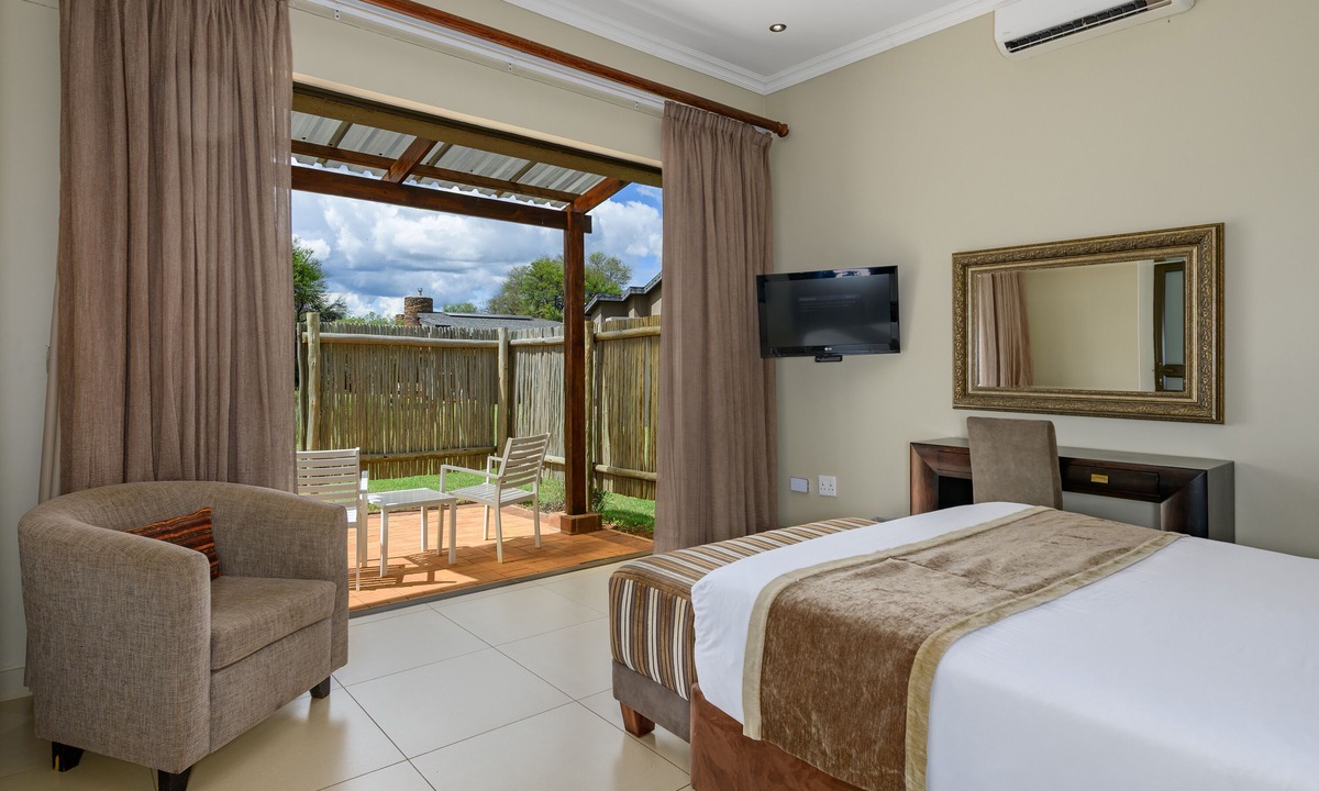 Sterkrivier Hotel | Monomotapa Village