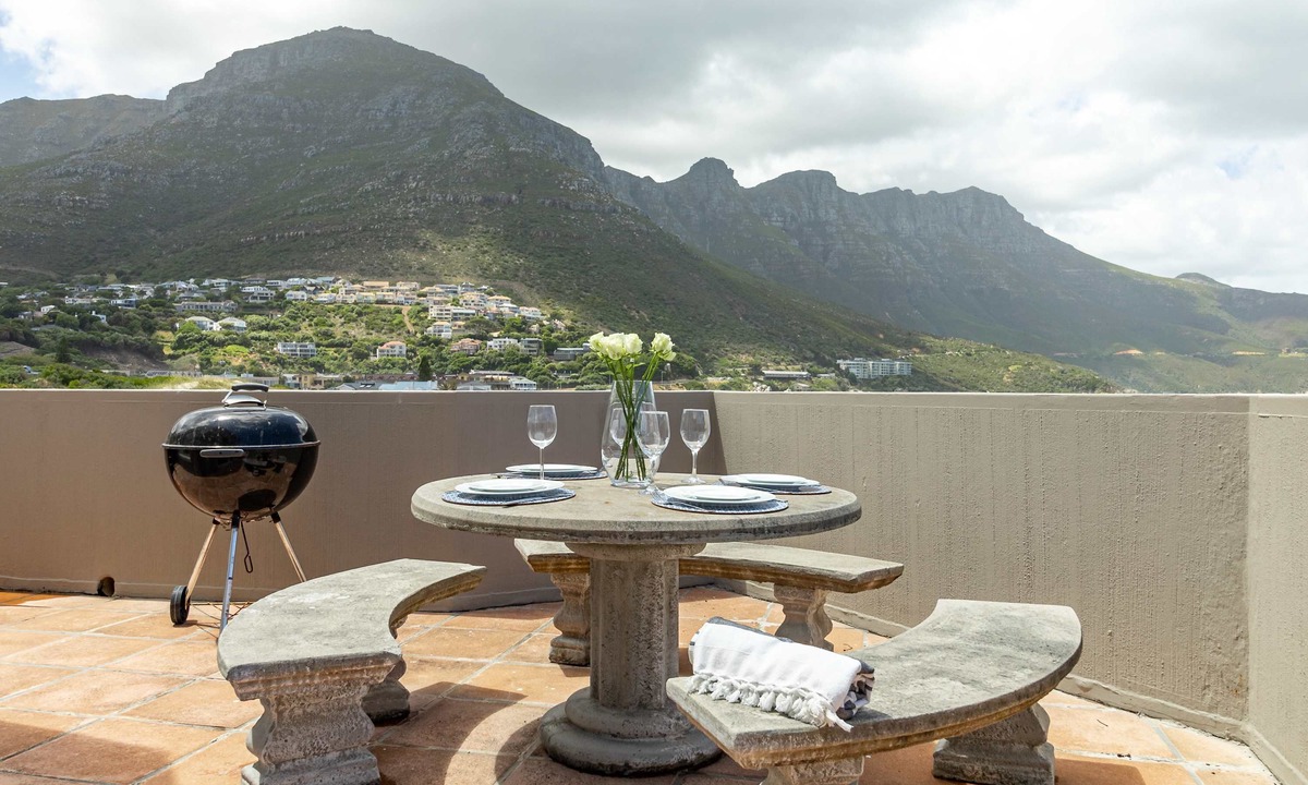 Hout Bay Apartment | 3 Bedroom Family Apartment Beach Club - Houtbay