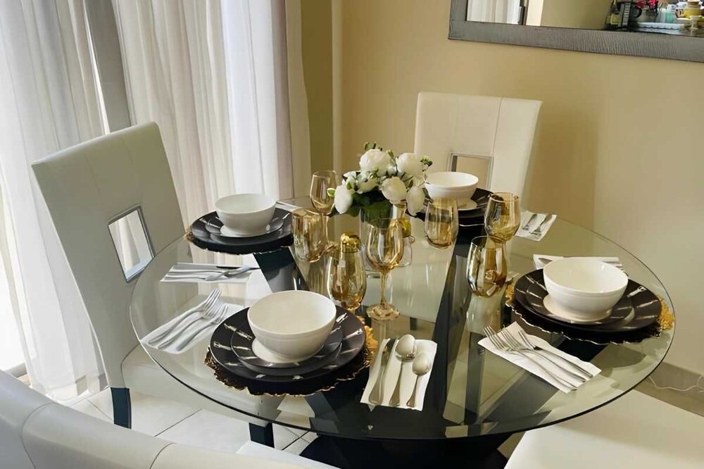 Centurion Villa | "Experience Luxury,centrally located in Centurion. Pet-Friendly"